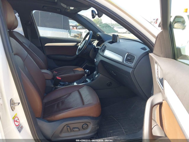 2015 AUDI Q3 WA1GFCFS1FR009327 Photo 4