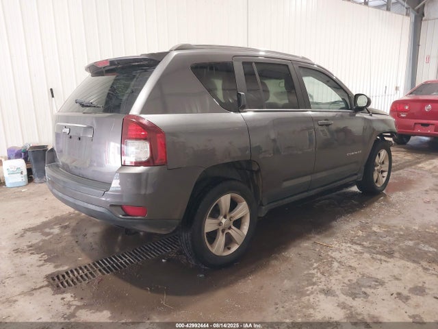 42992444 :رقم المزاد ، 1C4NJDBB0ED927007 vin ، 2014 Jeep Compass Sport مزاد بيع
