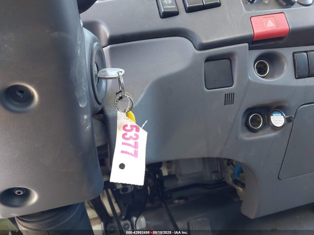 JALC4W162L7011017 Isuzu 4hk1-tc