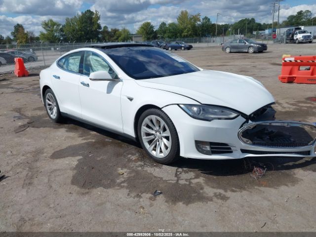 2016 TESLA MODEL S 5YJSA1E18GF132299 Photo 0