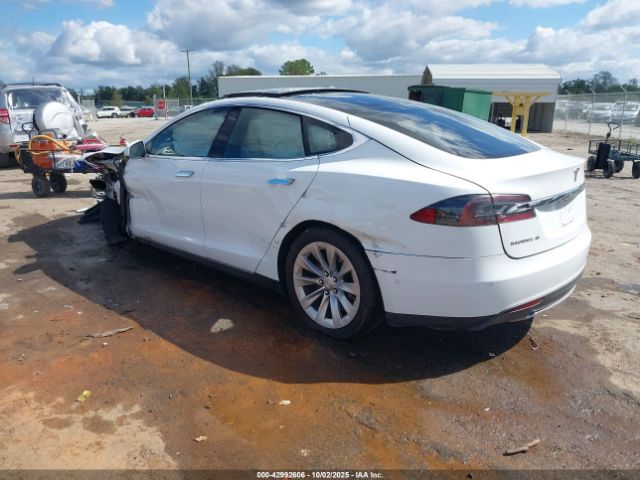 2016 TESLA MODEL S 5YJSA1E18GF132299 Photo 2