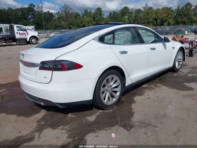 2016 TESLA MODEL S 5YJSA1E18GF132299 Photo 3
