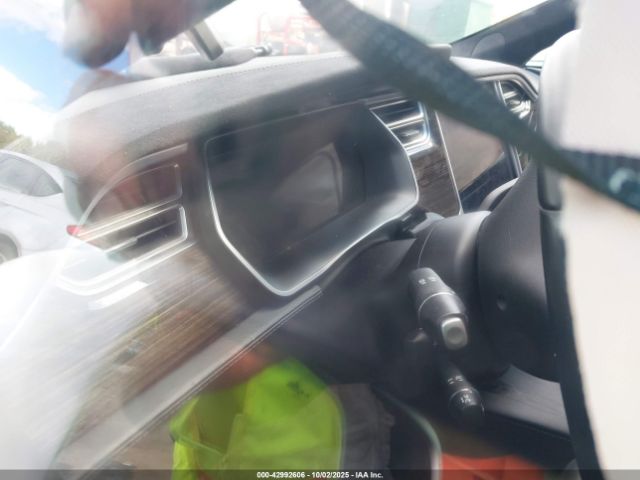 2016 TESLA MODEL S 5YJSA1E18GF132299 Photo 6