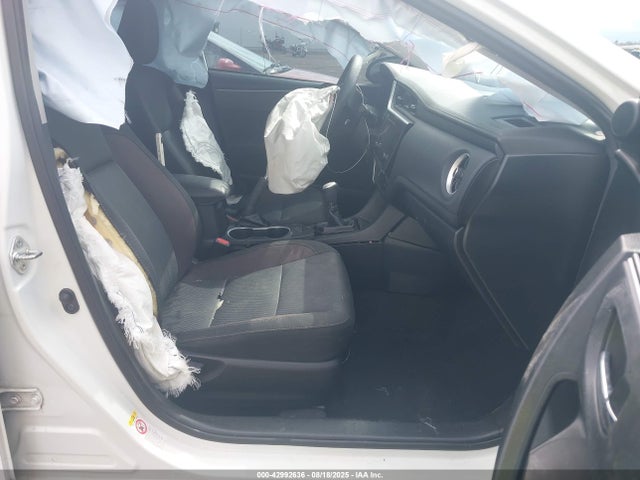 Toyota 2zr-fe 2018 2T1BURHE0JC985442 Image 5