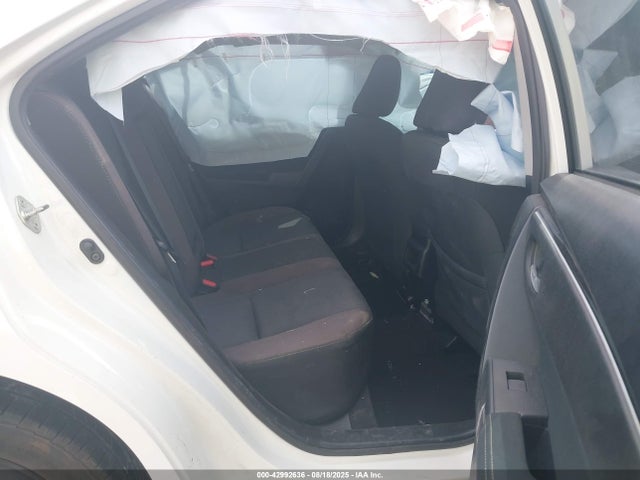 Toyota 2zr-fe 2018 2T1BURHE0JC985442 Image 8