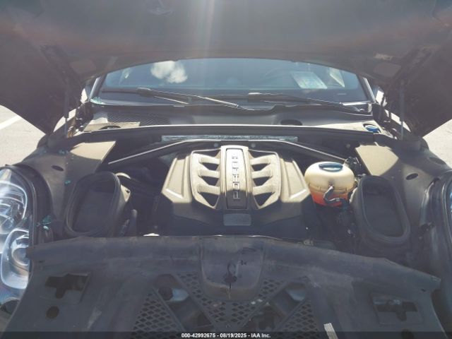 2017 PORSCHE MACAN WP1AB2A54HLB14709 Photo 9
