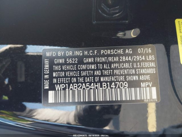 2017 PORSCHE MACAN WP1AB2A54HLB14709 Photo 8