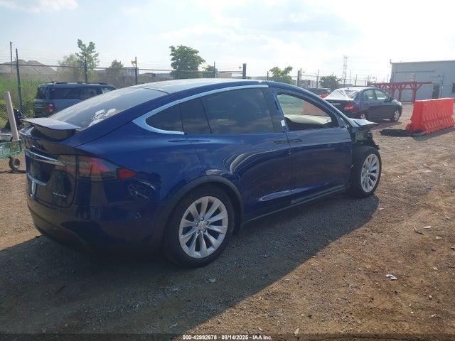 2020 TESLA MODEL X 5YJXCDE20LF248648 Photo 3