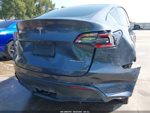 2021 TESLA MODEL Y 5YJYGDEE6MF078039 Photo 5