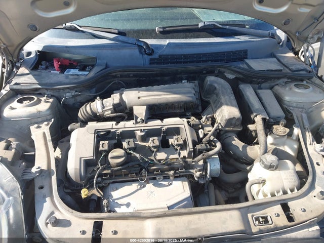 2010 MINI COOPER WMWMF3C54ATZ66339 Photo 9