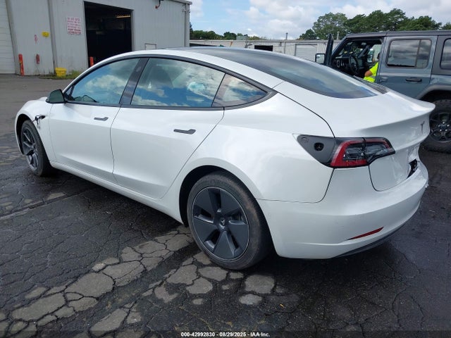 42992830 :رقم المزاد ، 5YJ3E1EB8NF247631 vin ، 2022 Tesla Model 3 Long Range Dual Motor All-wheel Drive مزاد بيع