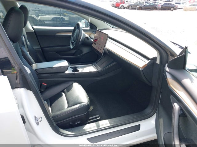 42992830 :رقم المزاد ، 5YJ3E1EB8NF247631 vin ، 2022 Tesla Model 3 Long Range Dual Motor All-wheel Drive مزاد بيع