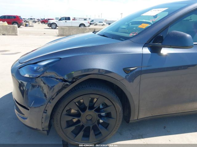 2024 TESLA MODEL Y 7SAYGDEEXRA274184 Photo 5
