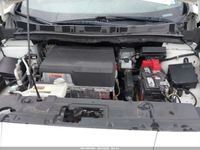 2019 NISSAN LEAF 1N4BZ1CP2KC316715 Photo 9