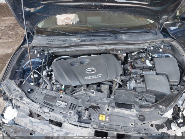 JM1BN1V73H1116465 Mazda pe