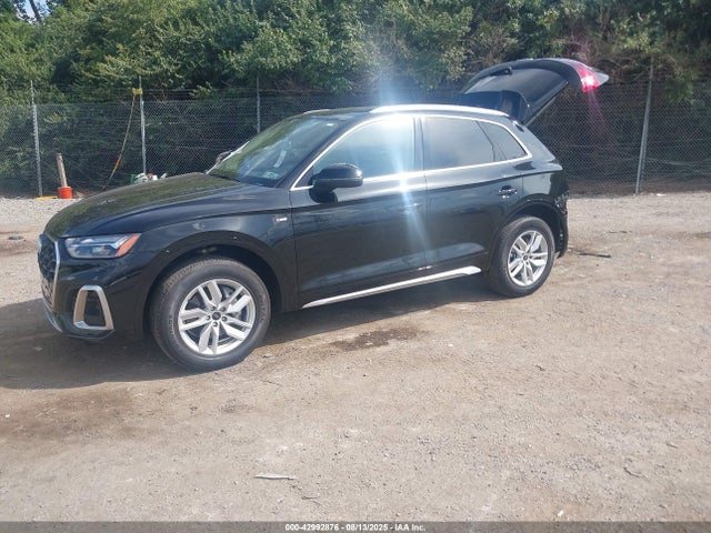 2023 AUDI Q5 WA1GAAFY0P2086532 Photo 1