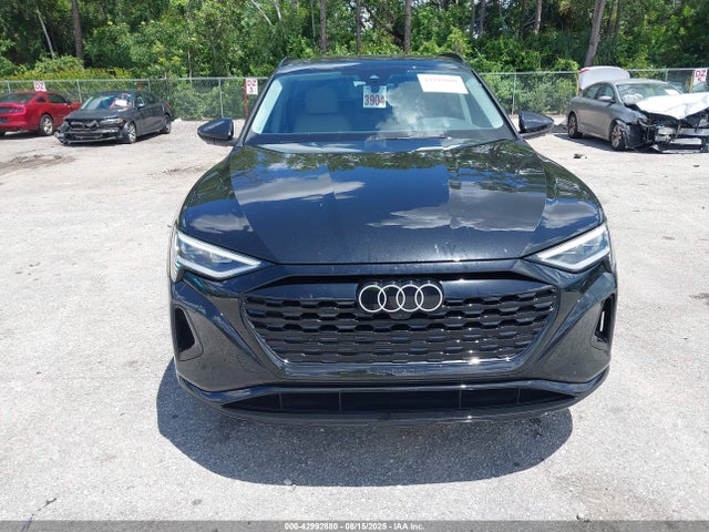 Audi Q8 2024 WA15AAGE7RB064042 Image 12