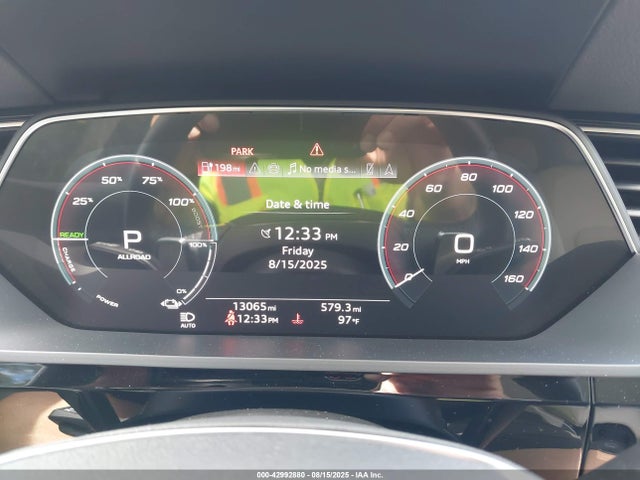 2024 AUDI Q8 E-TRON WA15AAGE7RB064042 Photo 6