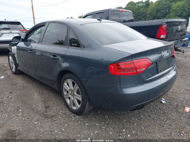 2011 AUDI A4 WAUBFAFL7BN022207 Photo 2