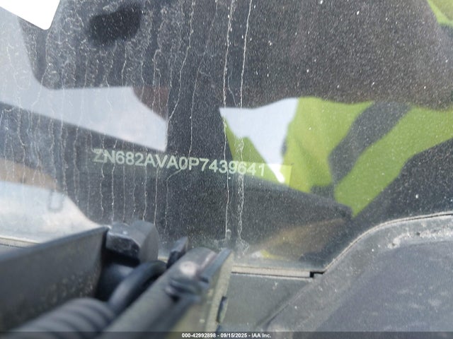 2023 MASERATI GRECALE ZN682AVA0P7439641 Photo 8