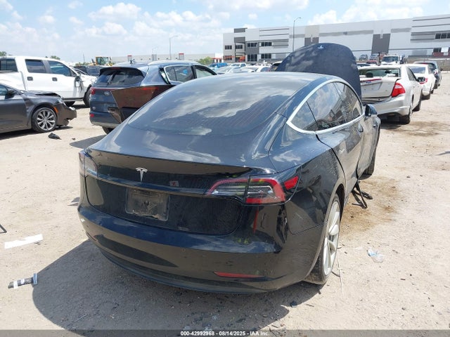 2018 TESLA MODEL 3 5YJ3E1EA2JF177920 Photo 3