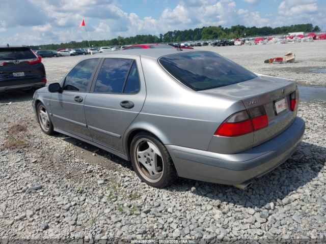 2001 SAAB 9-5 YS3EH48G613025596 Photo 2
