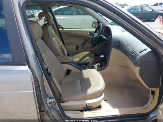 2001 SAAB 9-5 YS3EH48G613025596 Photo 4