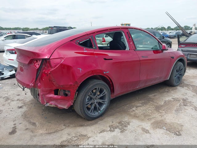 2025 TESLA MODEL Y 7SAYGDED5SA348513 Photo 3