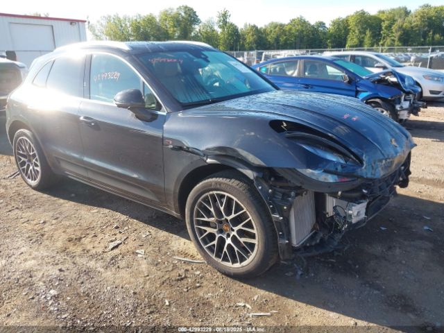 2018 PORSCHE MACAN WP1AB2A51JLB33305 Photo 0