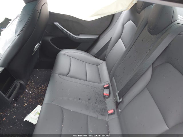 5YJ3E1EB5RF820362 Tesla 2024