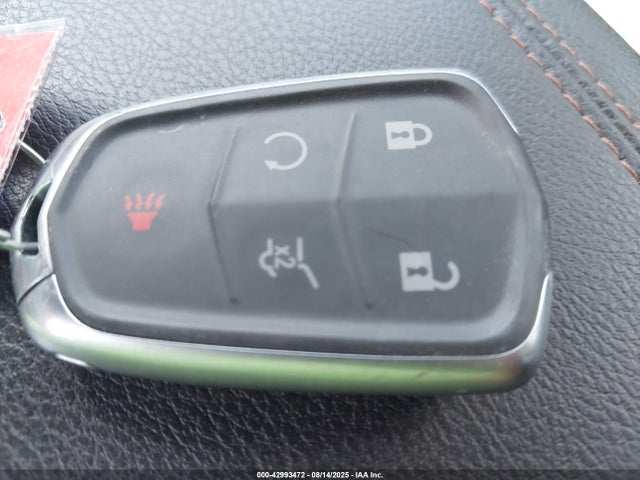 2019 CADILLAC XT4 1GYFZFR4XKF102859 Photo 10