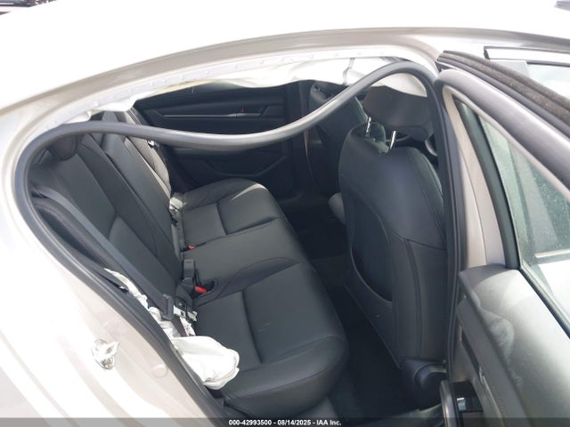 Mazda pyukd 2024 3MZBPABM5RM416157 Image 8