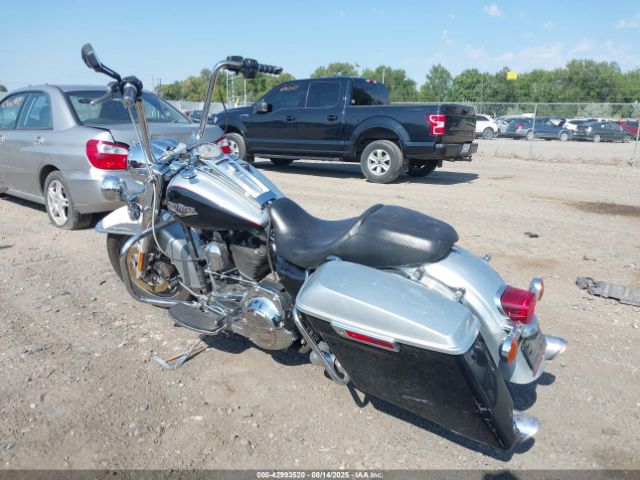 2015 HARLEY-DAVIDSON FLHR 1HD1FBM17FB617702 Photo 2