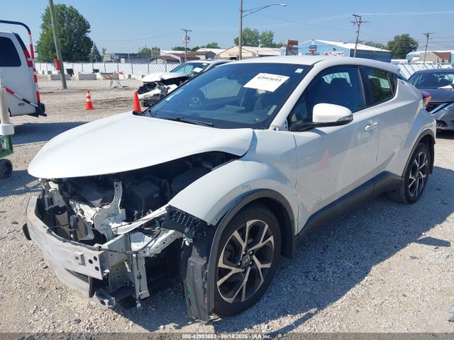 NMTKHMBX6JR012637 Toyota 3zr-fae