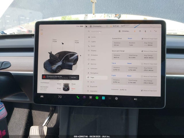 2025 TESLA MODEL Y 7SAYGDEE6SF288026 Photo 6