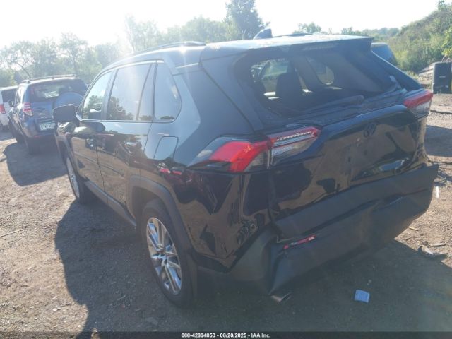 2023 TOYOTA RAV4 2T3A1RFV1PC338247 Photo 2