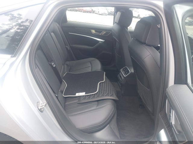2020 AUDI A6 WAUE8AF26LN075402 Photo 7