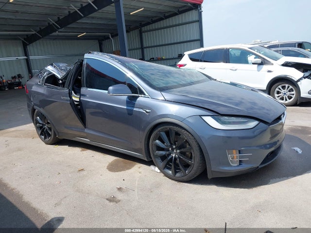 2020 TESLA MODEL X 5YJXCBE27LF248876 Photo 0
