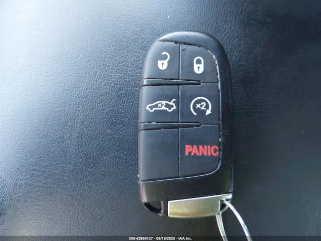 2022 CHRYSLER 300 2C3CCABG6NH268434 Photo 10