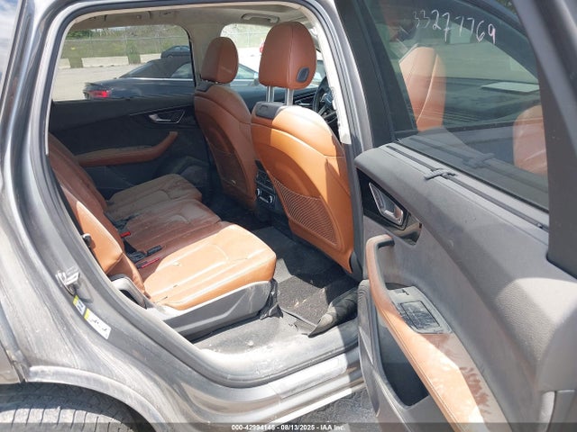 2017 AUDI Q7 WA1VAAF7XHD028528 Photo 7