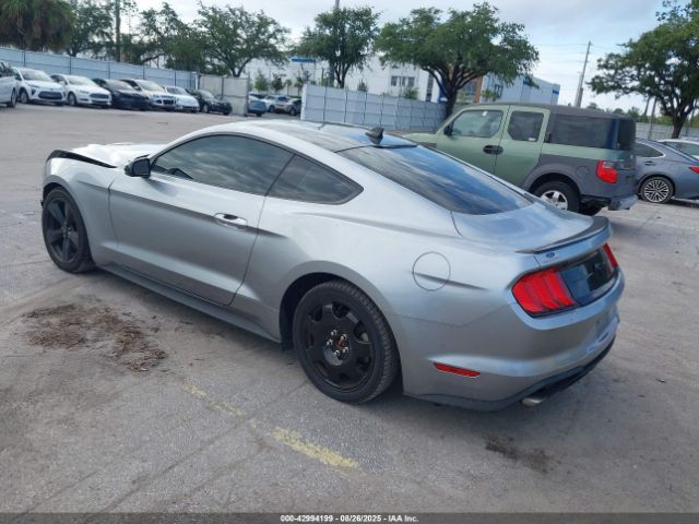 2022 FORD MUSTANG 1FA6P8TH6N5110203 Photo 2