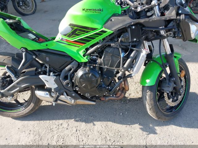 2024 KAWASAKI EX650 ML5EXEP14RDAD0470 Photo 7