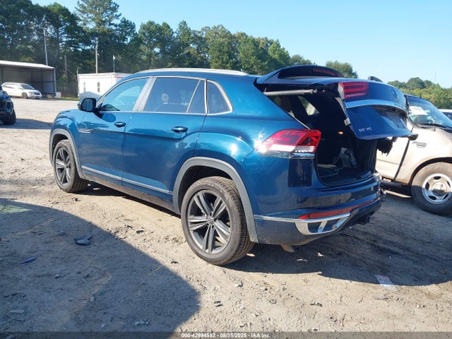Volkswagen fsi 2020 1V26E2CA4LC223123 Image 3