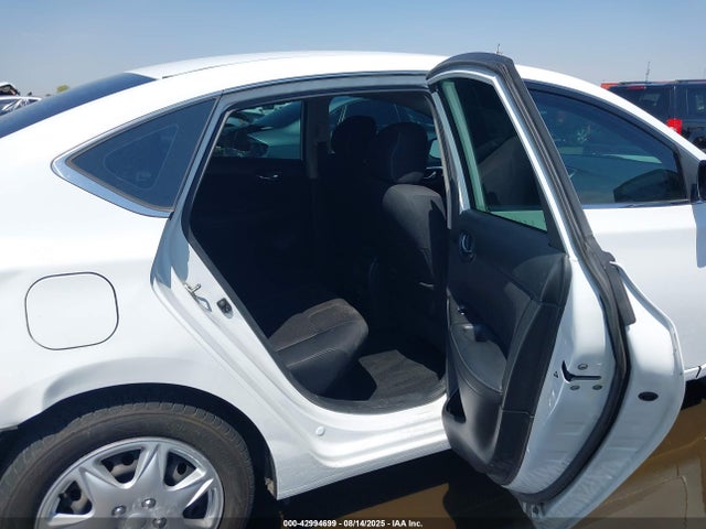 3N1AB7AP6HY373079 Nissan Sentra