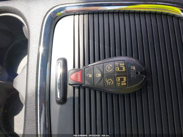 2C4RDGEG4KR663817 Dodge Grand Caravan