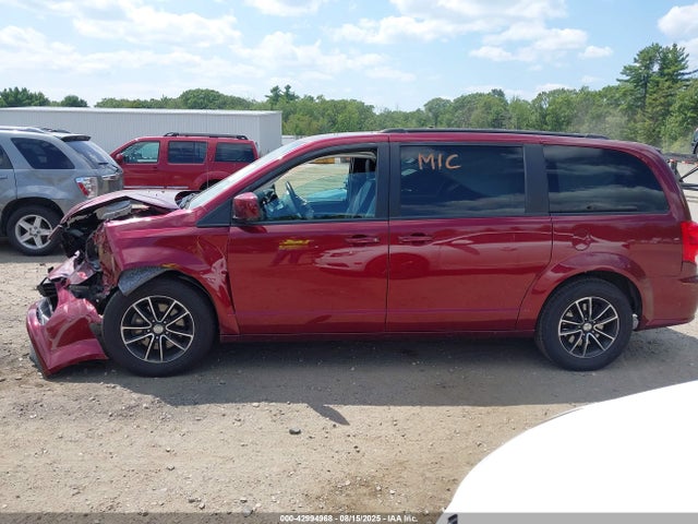 2C4RDGEG4KR663817 Dodge Grand Caravan