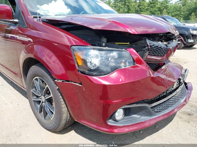 2C4RDGEG4KR663817 Dodge Grand Caravan