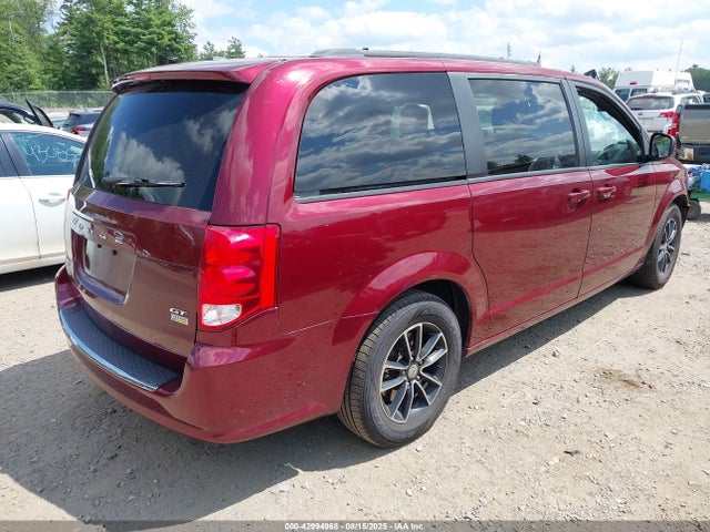 2C4RDGEG4KR663817 Dodge Grand Caravan