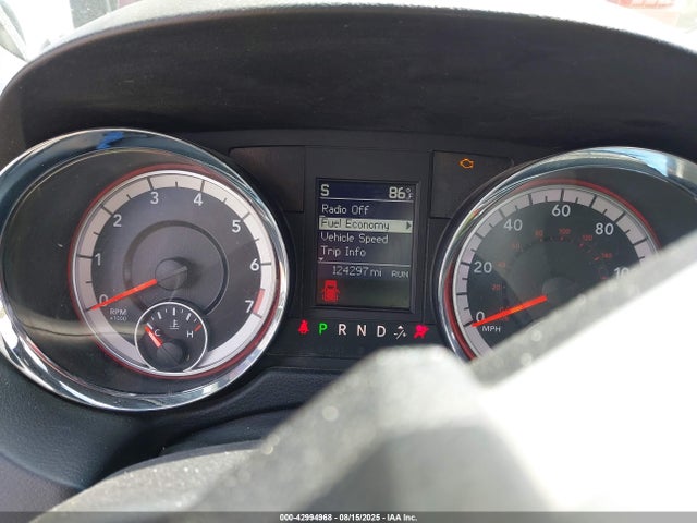2C4RDGEG4KR663817 Dodge Grand Caravan