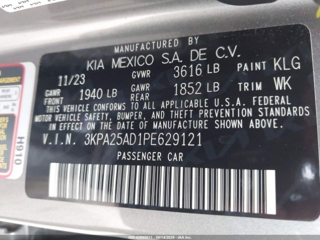 2023 KIA RIO 5-DOOR 3KPA25AD1PE629121 Photo 8